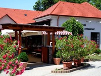Kistücsök restaurant (Balatonszemes)