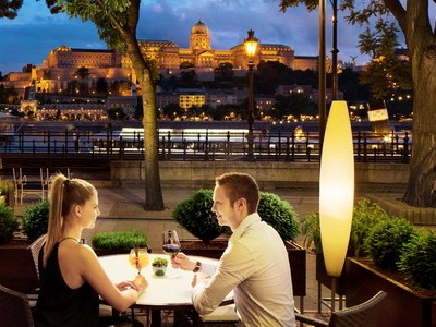 Corso Bar & Terrace - InterContinental - international food