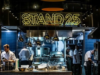Restaurant Stand25
