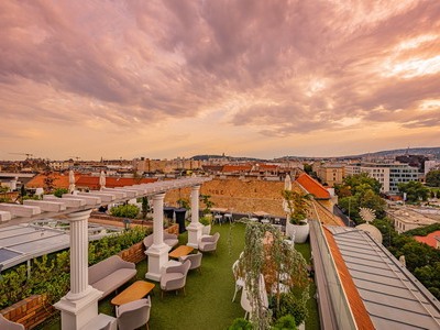 Restaurant The Sky Garden (Mystery Hotel) - hungarian, international food