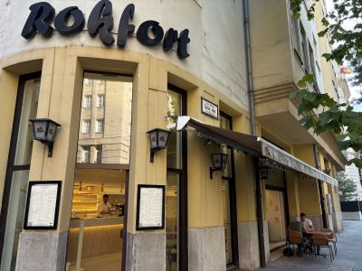 Restaurant Rokfort Hungarian Table
