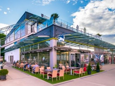 Pearl Harbor Étterem és Bowling