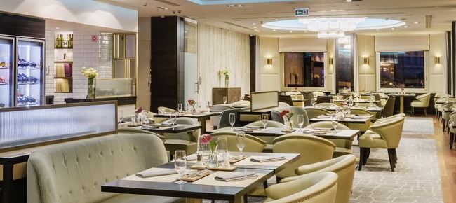 Restaurant LÁNG Bistro & Grill (Hilton Budapest) 8