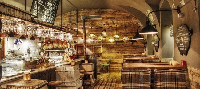 DiVin Porcello Restaurant