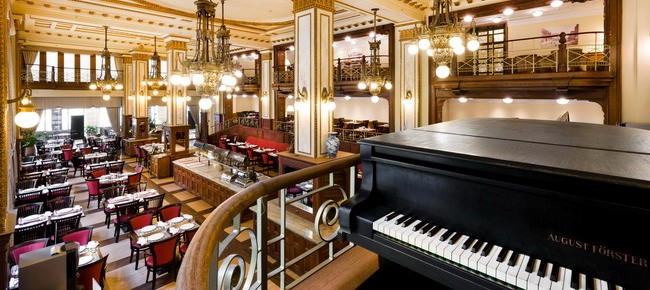 Palace Restaurant 1
