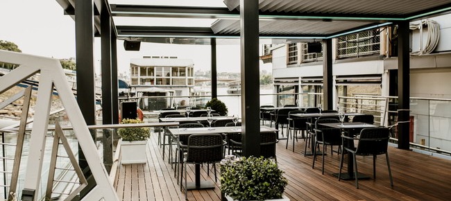 Vogue Boat Café & Restaurant 10