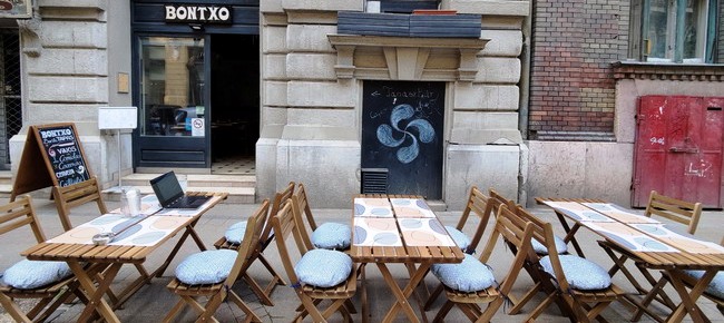 Bontxo Tapas Bar & Restaurant 9