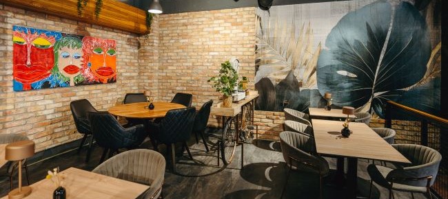 MainStream Kitchen 6