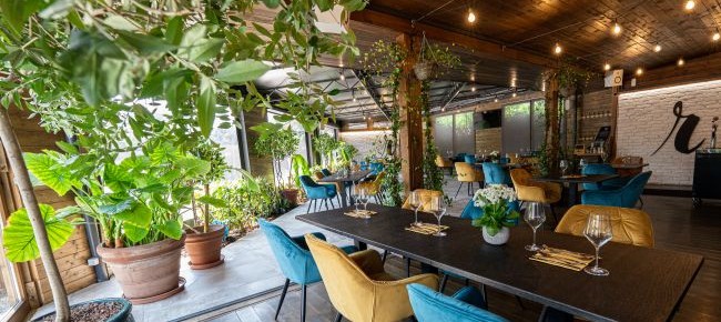 Ropogós Bistro & Garden
