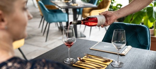 Ropogós Bistro & Garden 8