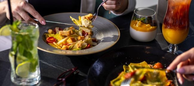 Exploré Restaurant & Sky Bar 2