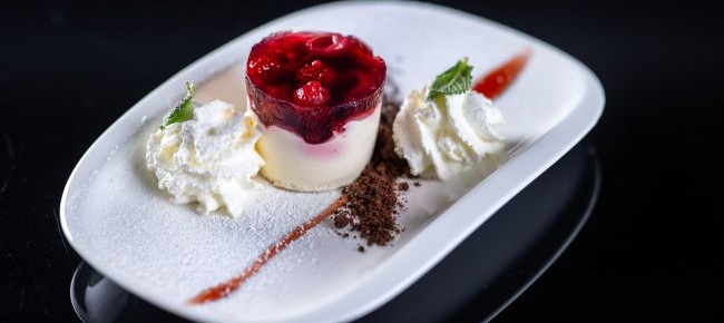 Exploré Restaurant & Sky Bar 7