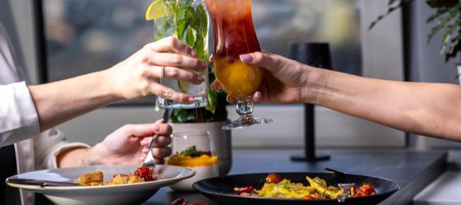 Exploré Restaurant & Sky Bar 8