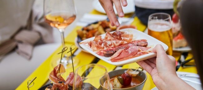Pintxo tapas bar 5