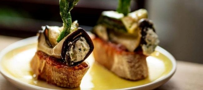 Pintxo tapas bar 6