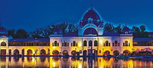 Városliget Café & Restaurant 9