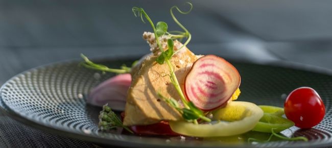 Zenit Balaton Restaurant & Bar (Vonyarcvashegy) 2