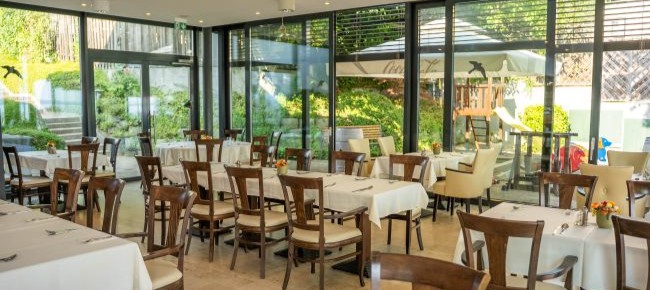 Zenit Balaton Restaurant & Bar (Vonyarcvashegy) 8